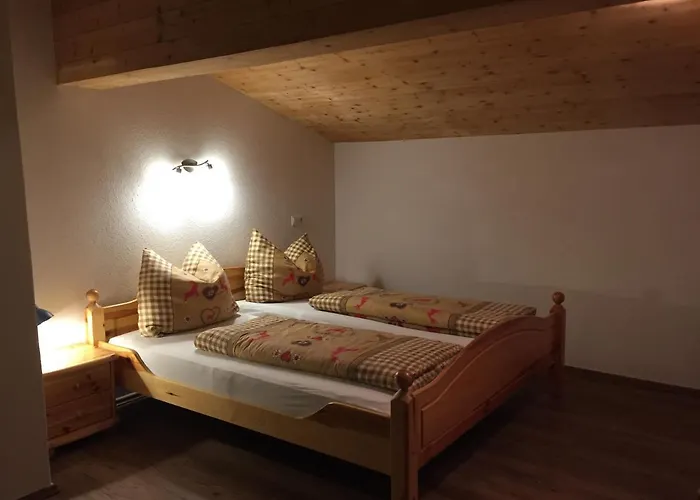 Hauser's Apartament *