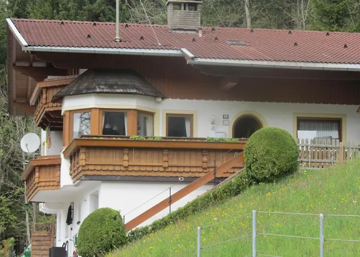 Apartament Hauser's *